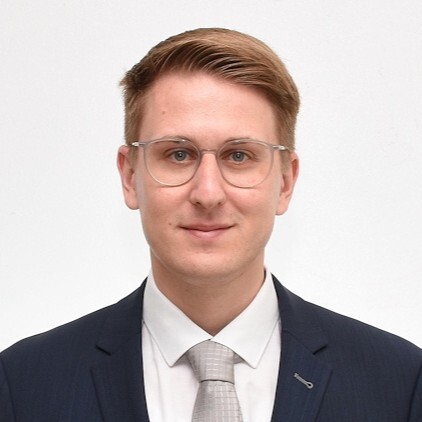 Benjamin Knirsch